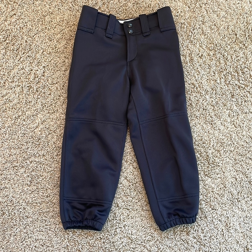 New without tags Girls Mizuno Softball Pants YS